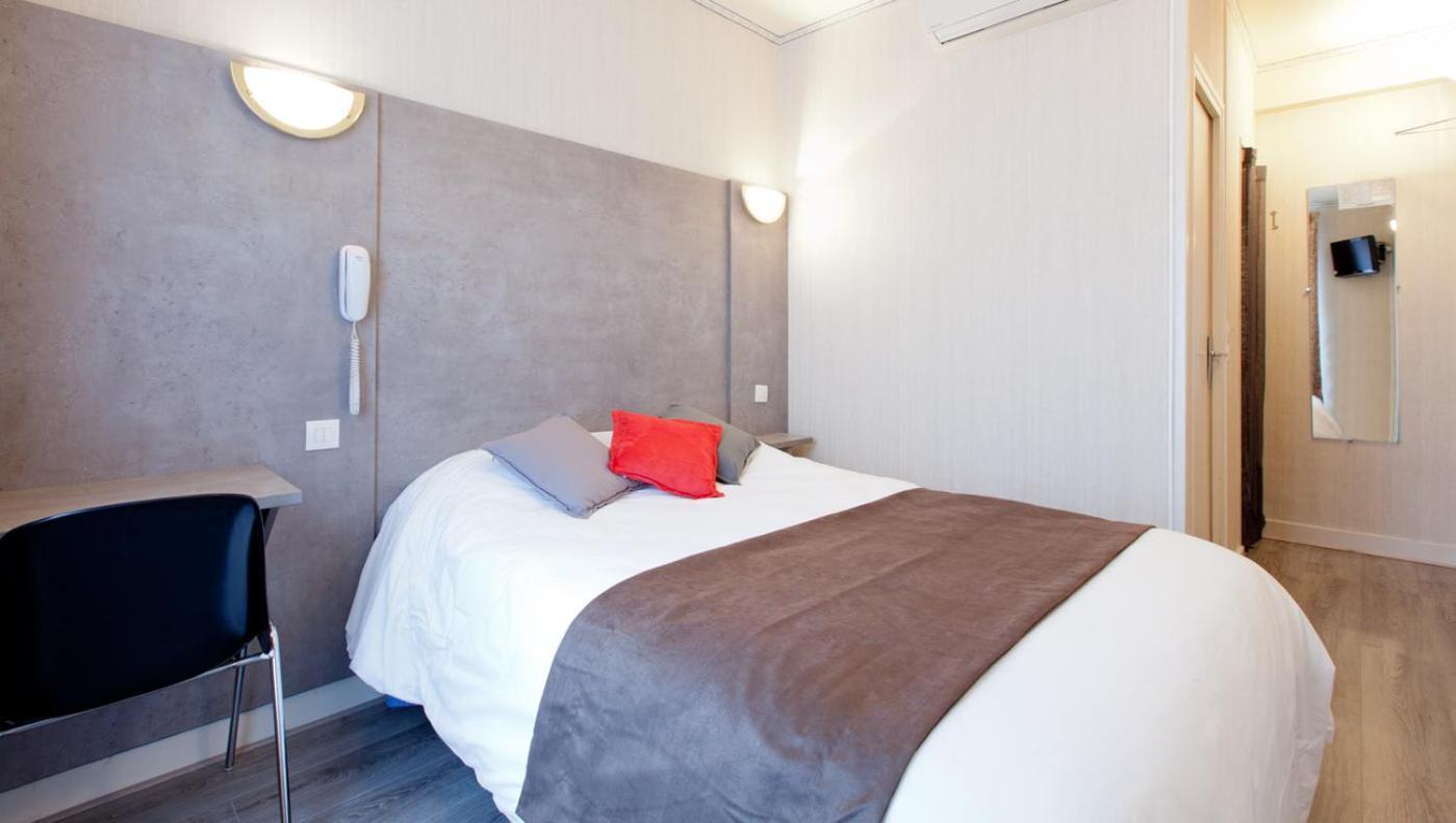 Panam Hotel Paris Gambetta- Place Gambetta-Mairie Du 20 Emme Екстер'єр фото