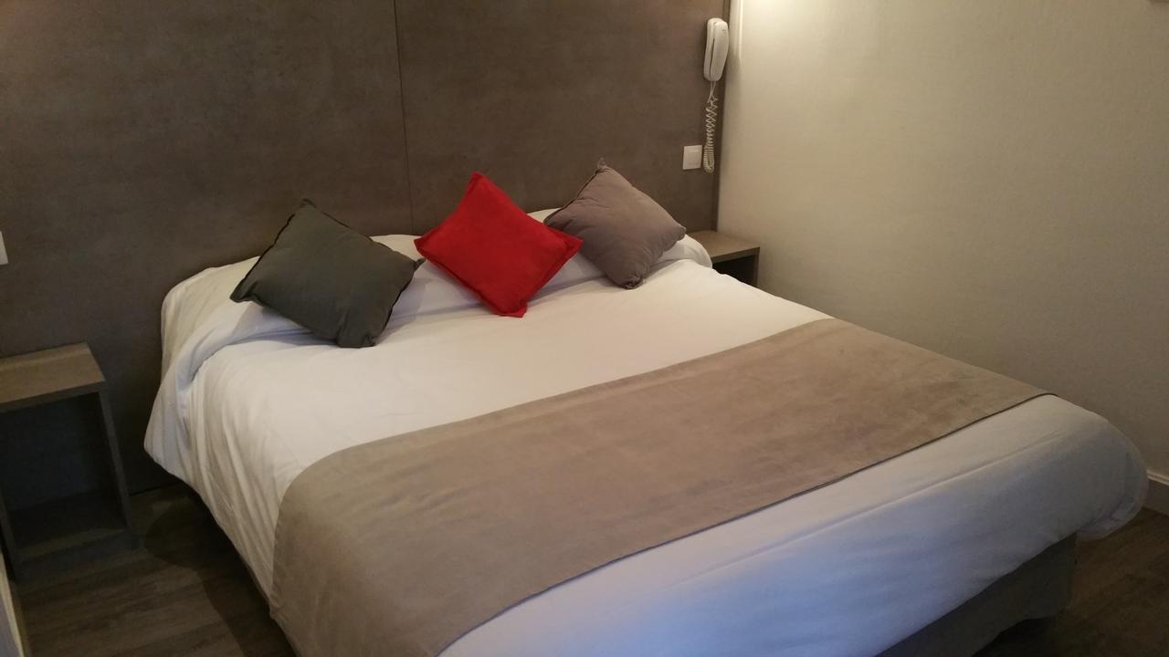 Panam Hotel Paris Gambetta- Place Gambetta-Mairie Du 20 Emme Екстер'єр фото