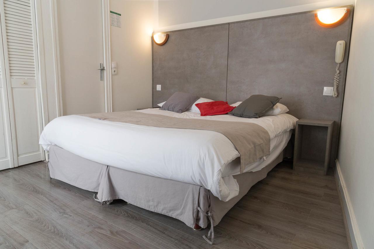 Panam Hotel Paris Gambetta- Place Gambetta-Mairie Du 20 Emme Екстер'єр фото