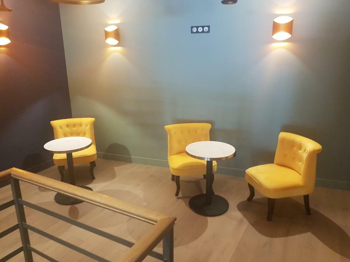 Panam Hotel Paris Gambetta- Place Gambetta-Mairie Du 20 Emme Екстер'єр фото